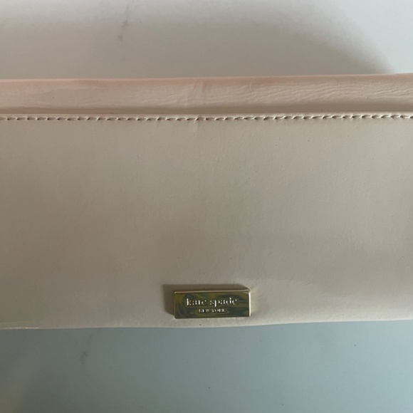 Stunning New Kate Spade wallet - Picture 6 of 6